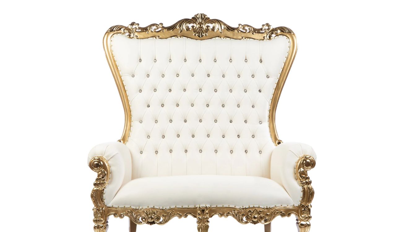 Luxury Throne Chairs And Sturdy Design